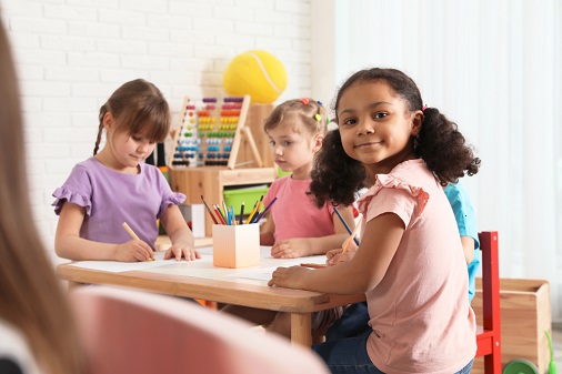 benefits-of-enrolling-in-a-montessori-school